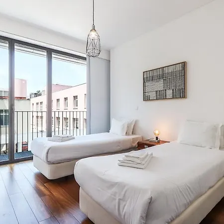 Апартаменти Alcantara Lovely With Balcony 2 Bdr With Ac *