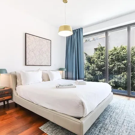 Alcantara Lovely With Balcony 2 Bdr With Ac