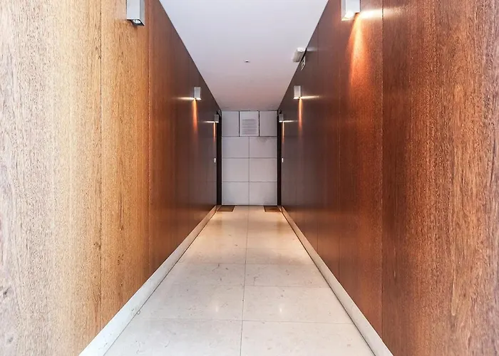 Alcantara Lovely With Balcony 2 Bdr With Ac Apartman *