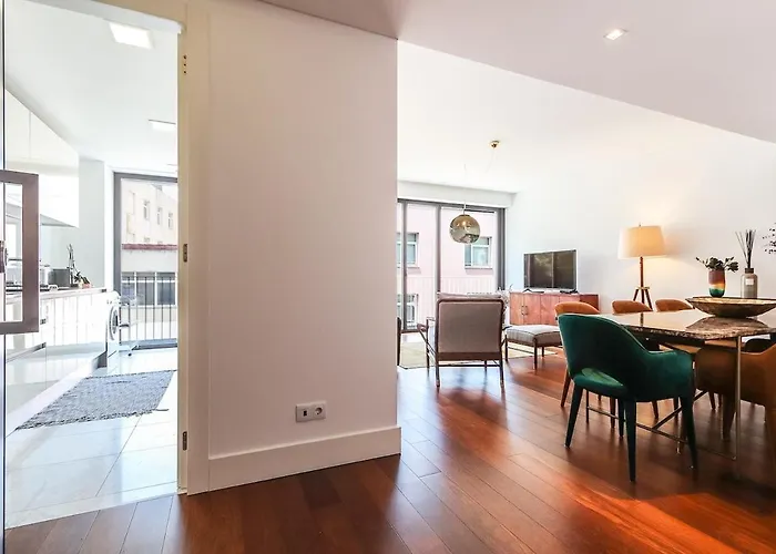 Alcantara Lovely With Balcony 2 Bdr With Ac