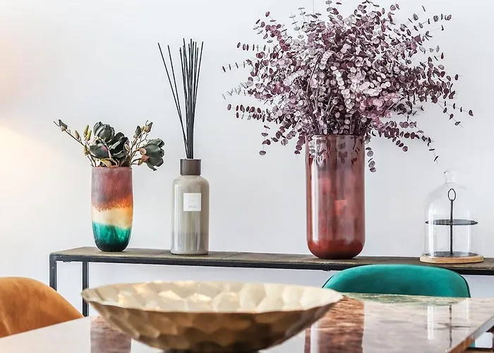 Alcantara Lovely With Balcony 2 Bdr With Ac Lisboa