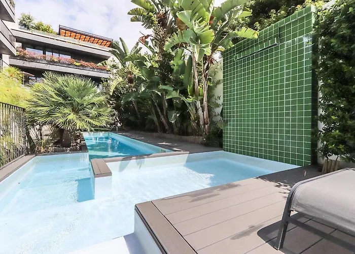 Alcantara Lovely With Balcony 2 Bdr With Ac Apartman Lisboa